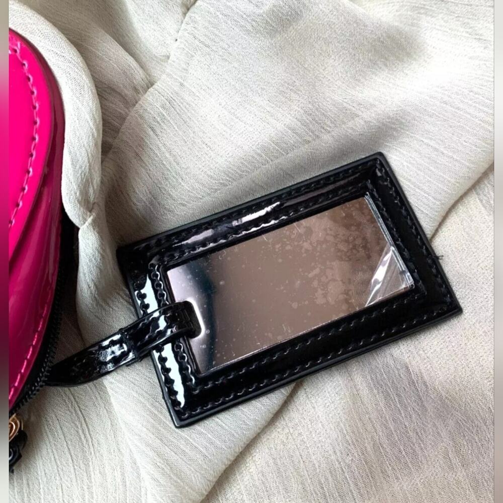 Yves Saint Laurent Pink Heart-Shaped Makeup Bag - Picture 3 of 7